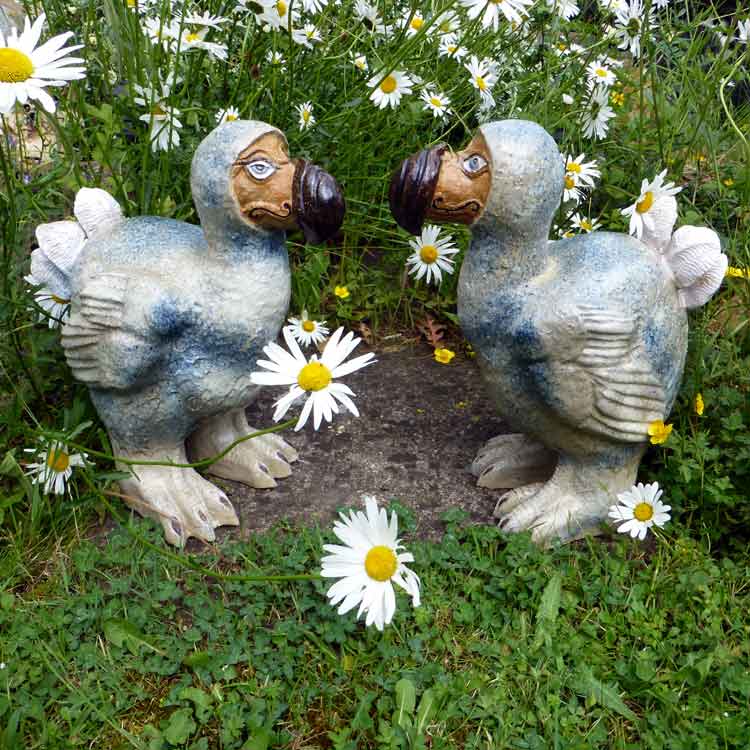 Dodos in the Daisies by Tracy Wright Zoo Ceramics